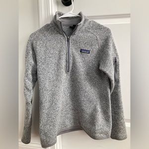 Great condition women’s Patagonia sweater.